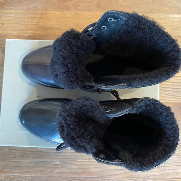 SOLD. Searle winter waterproof fur lined ladies ankle boots size 8B - Picture 5 of 8